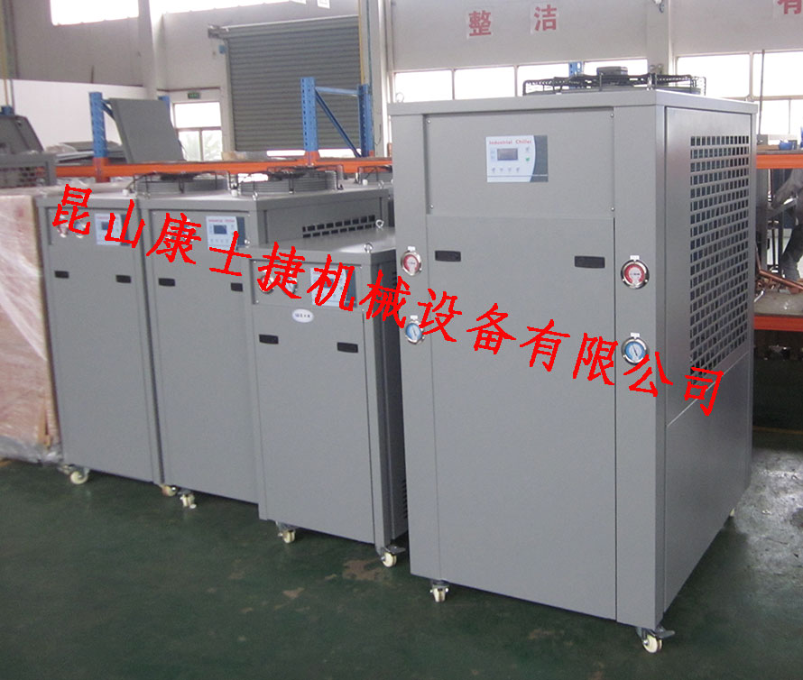 塑料行業(yè)注塑機(jī)模具控溫用冷水機(jī)
