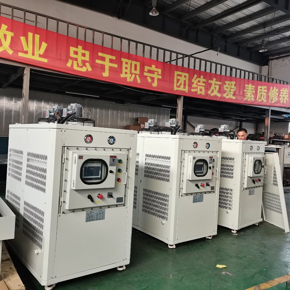 活塞低溫冷水機(jī)